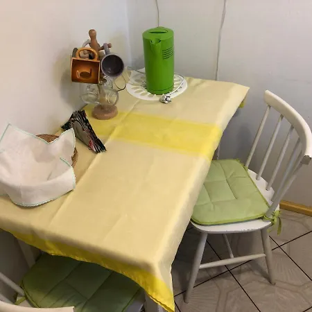 Azyl - Każdy Pokój Z Własną Kuchnią I łazienką Apartamento *