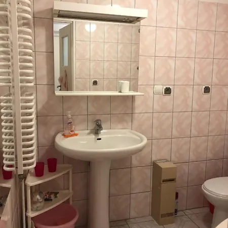 Azyl - Każdy Pokój Z Własną Kuchnią I łazienką Apartamento Karpacz