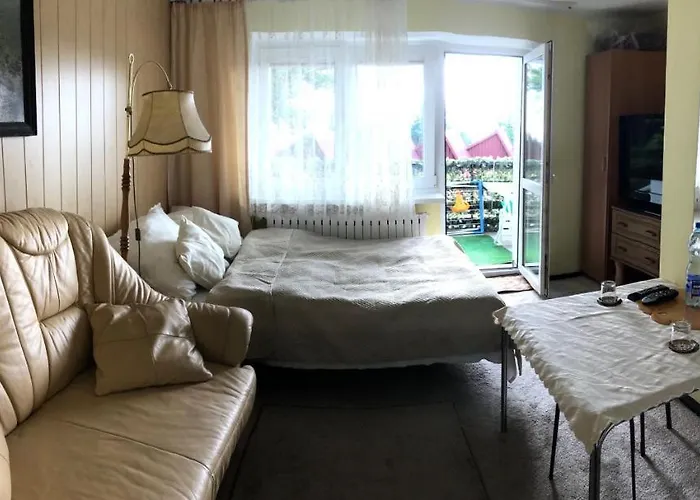 Azyl - Kazdy Z Wlasna Kuchnia I Lazienka Appartement *