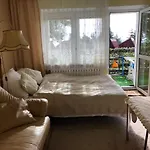 Azyl - Kazdy Z Wlasna Kuchnia I Lazienka شقة كارباش