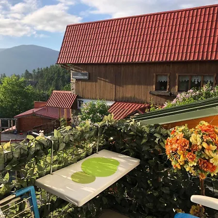 Azyl - Kazdy Z Wlasna Kuchnia I Lazienka Apartmán *