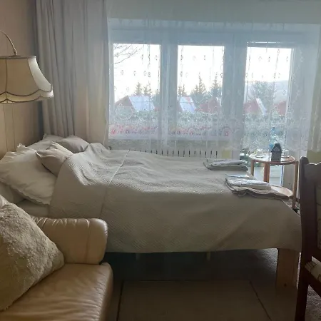 Apartment Azyl - Kazdy Z Wlasna Kuchnia I Lazienka