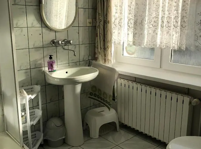 Azyl - Kazdy Z Wlasna Kuchnia I Lazienka Apartment Karpacz