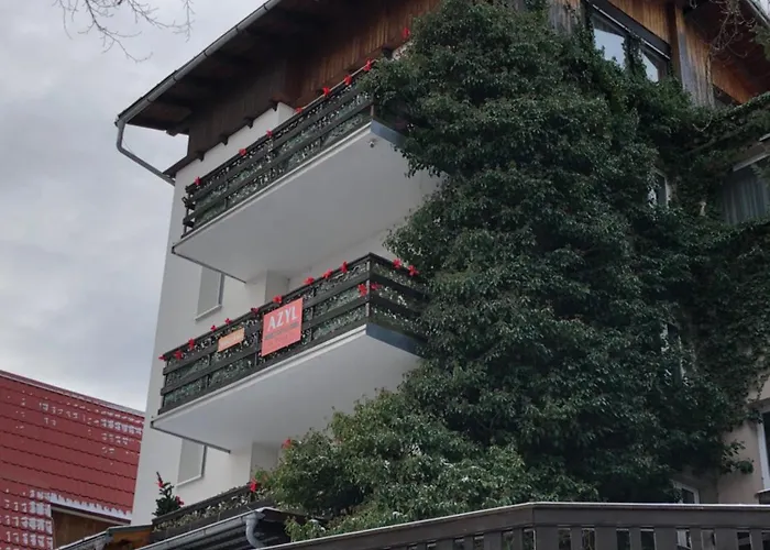 Azyl - Kazdy Z Wlasna Kuchnia I Lazienka *